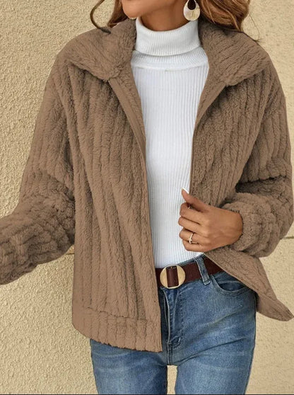 2025, Herbst und Winter, neue Mode, Damenpullover, Mäntel, Übergröße, Fleece-Strickjacke, kurzer Kragen, Tops, Damenbekleidung.
