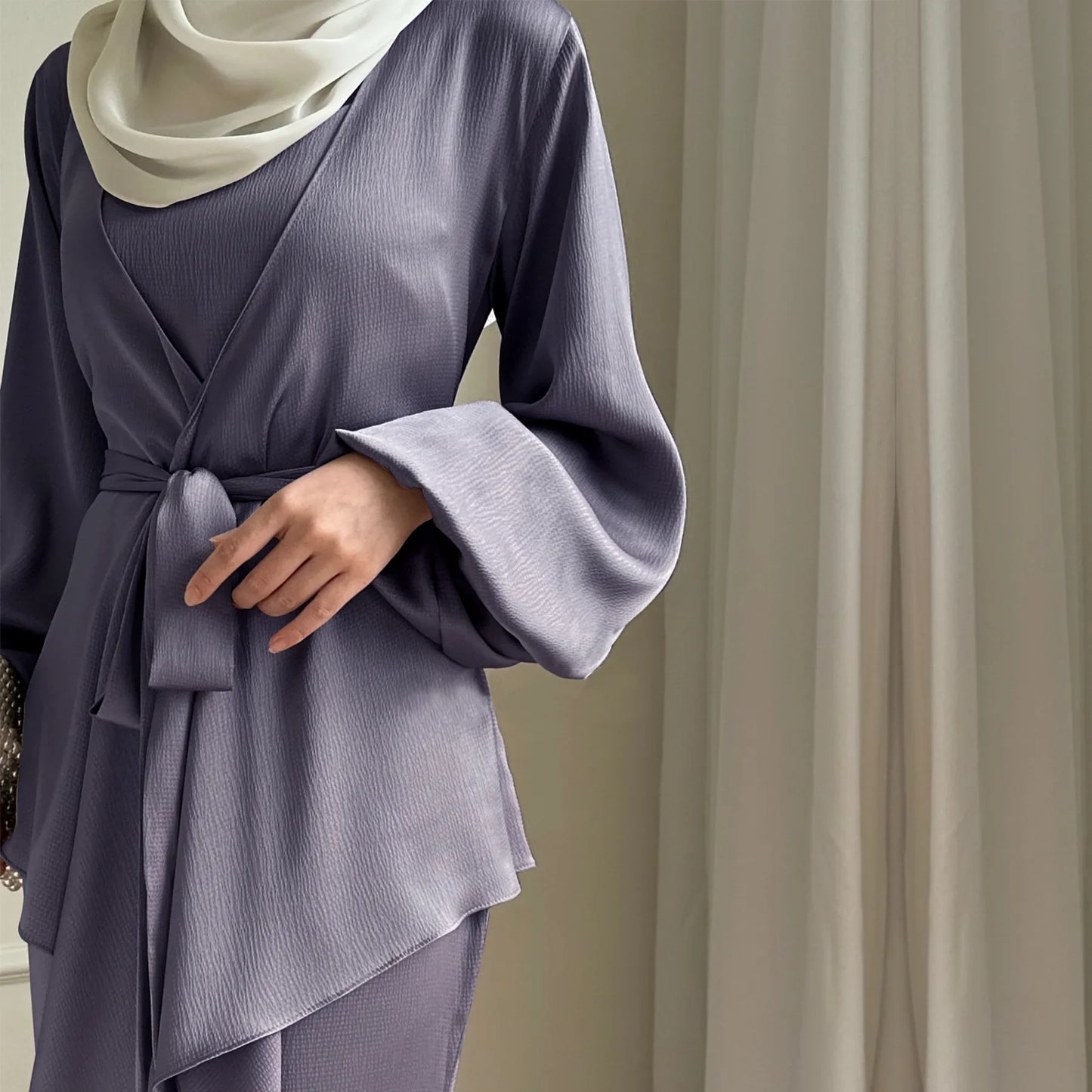 2-teiliges Saudi-Arabien muslimisches Damen-Abaya-Kleid aus Satin für Damen, Islam, Dubai, Urlaub, bescheidene Kleidung, 2024, elegante türkische Robe