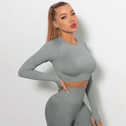 Solid Color Sexy Seamless Yoga Long Sleeves for Woman Slim Casual Sports Running Gym Workout Top Quick Drying Fitness Top.