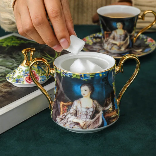 Bone Coffee Sets Vintage Porcelain Tea Set Luxury Ceramic Coffee Pot Coffee Cups And Saucers Sugar Bowl Milk Jug Wedding Gift.