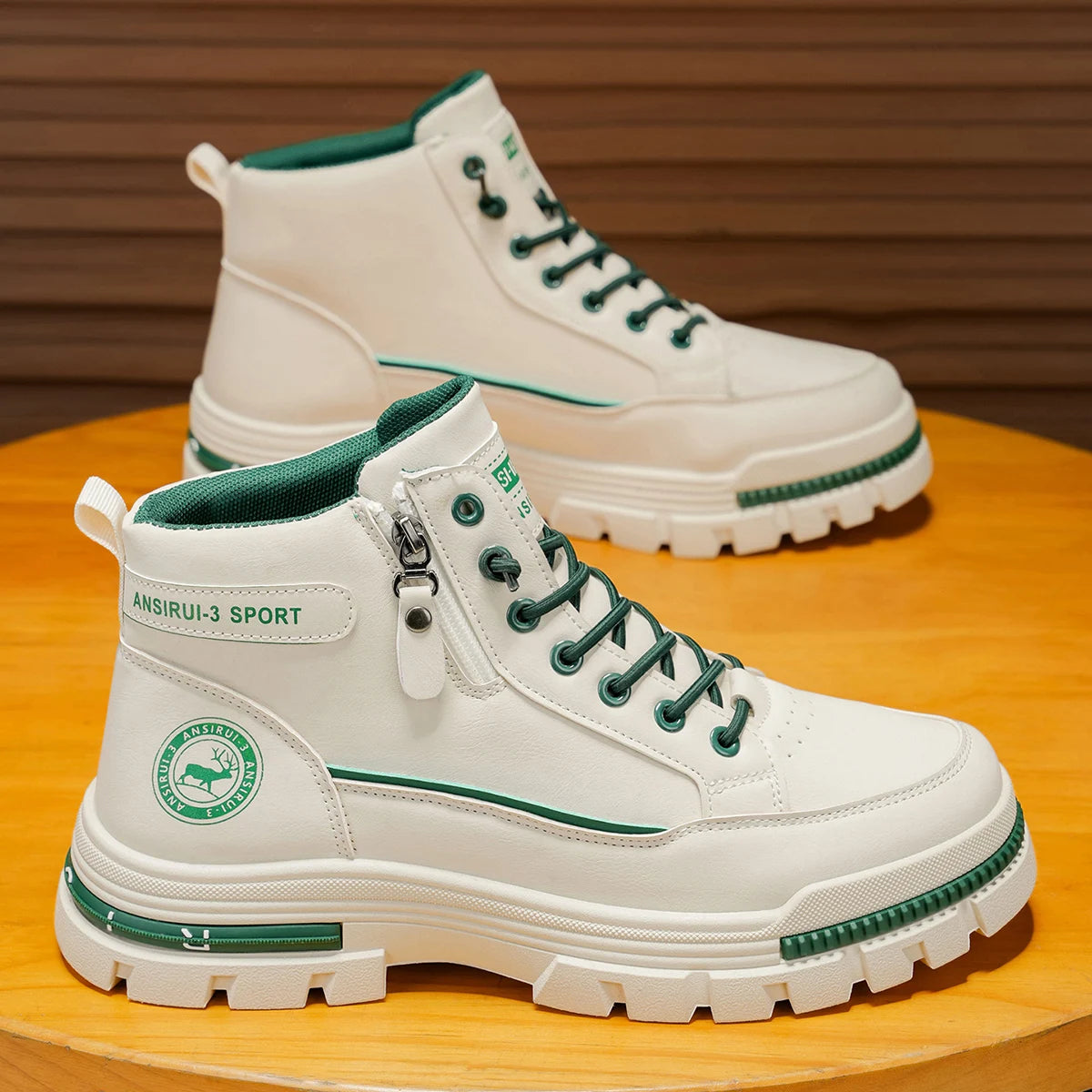 Men's high top denim boots, casual sports shoes, trendy and fashionable men's boots.