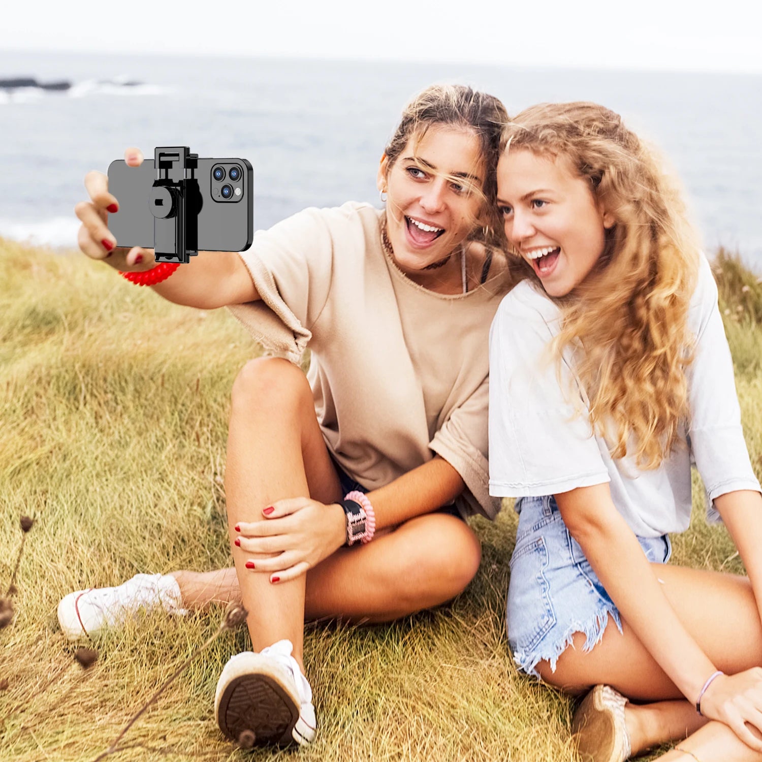 C01 Detachable Phone Clip BluetoothRemote Control Selfie Stick Tripod Portable Tripie Stabilizer Stand for Cell Phone.