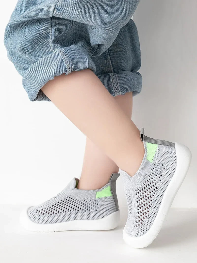Spring Popular New Baby Shoes Mesh Knit Breathable Kid Girls Boys 0-3T Summer Slip-On Casual Sneakers Toddler Non-Skid Prewalker.
