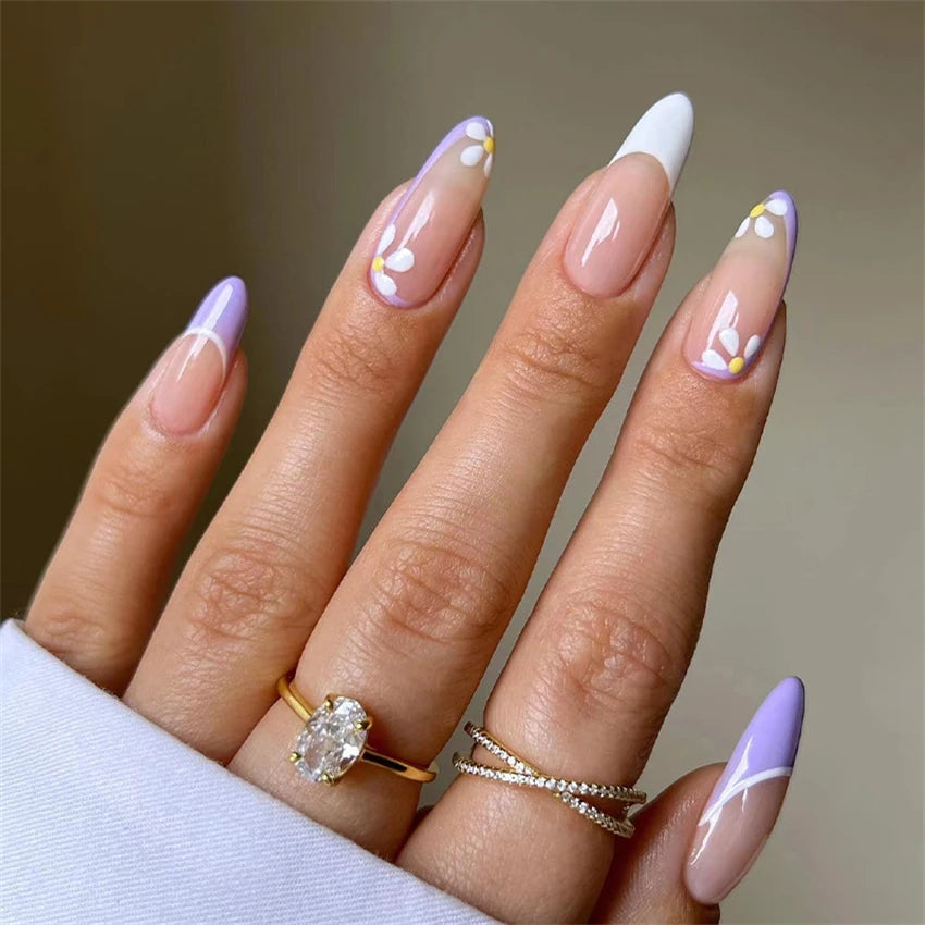 24Pcs Manicure Wearable Fake Nails Ballerina Removable Coffin Fake Nails Finished Women Girls Almond False Nails Art Decoration.