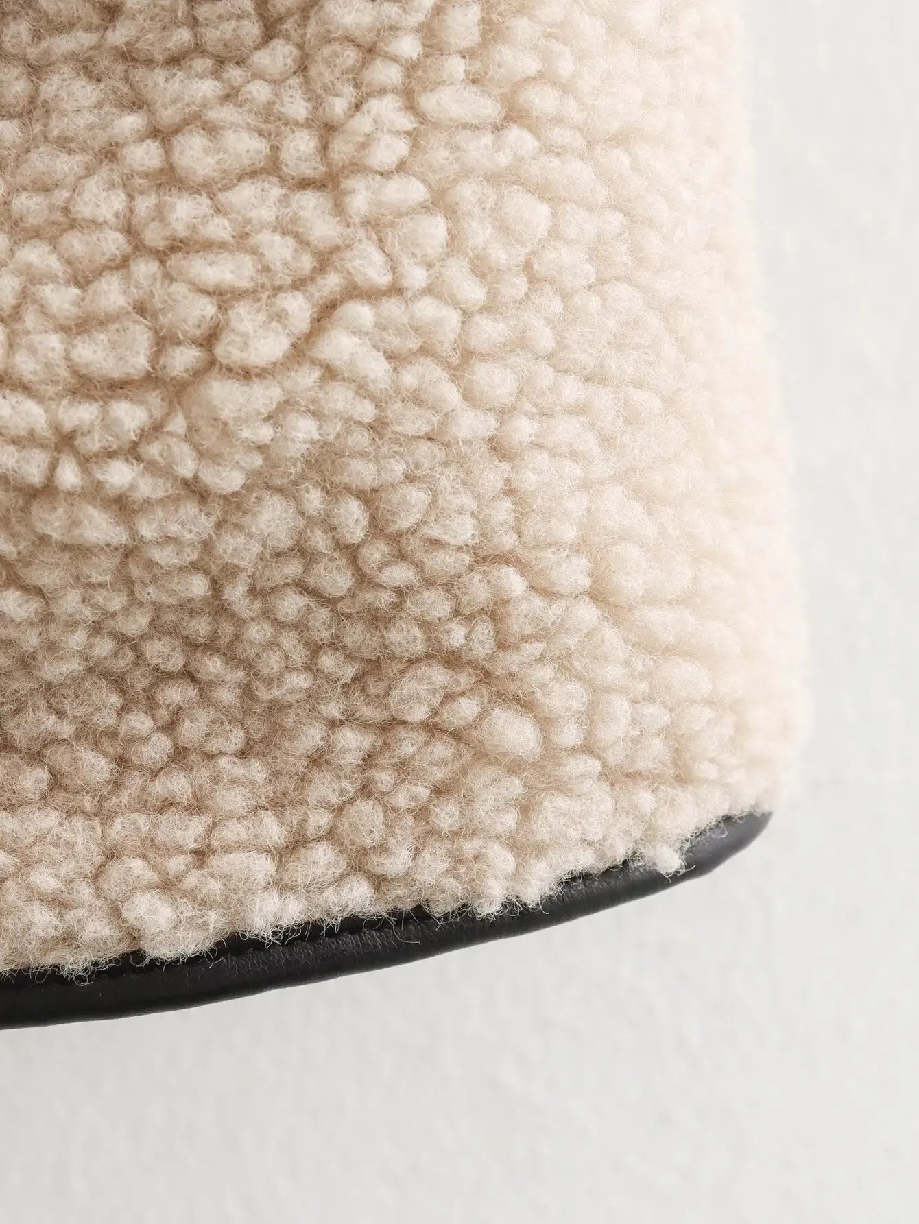 ZBZA Women's Faux Wool Jacket Loose Retro O-neck Single Breasted Long Sleeve Double Pocket Casual Overcoat Fall Winter Chic Coat