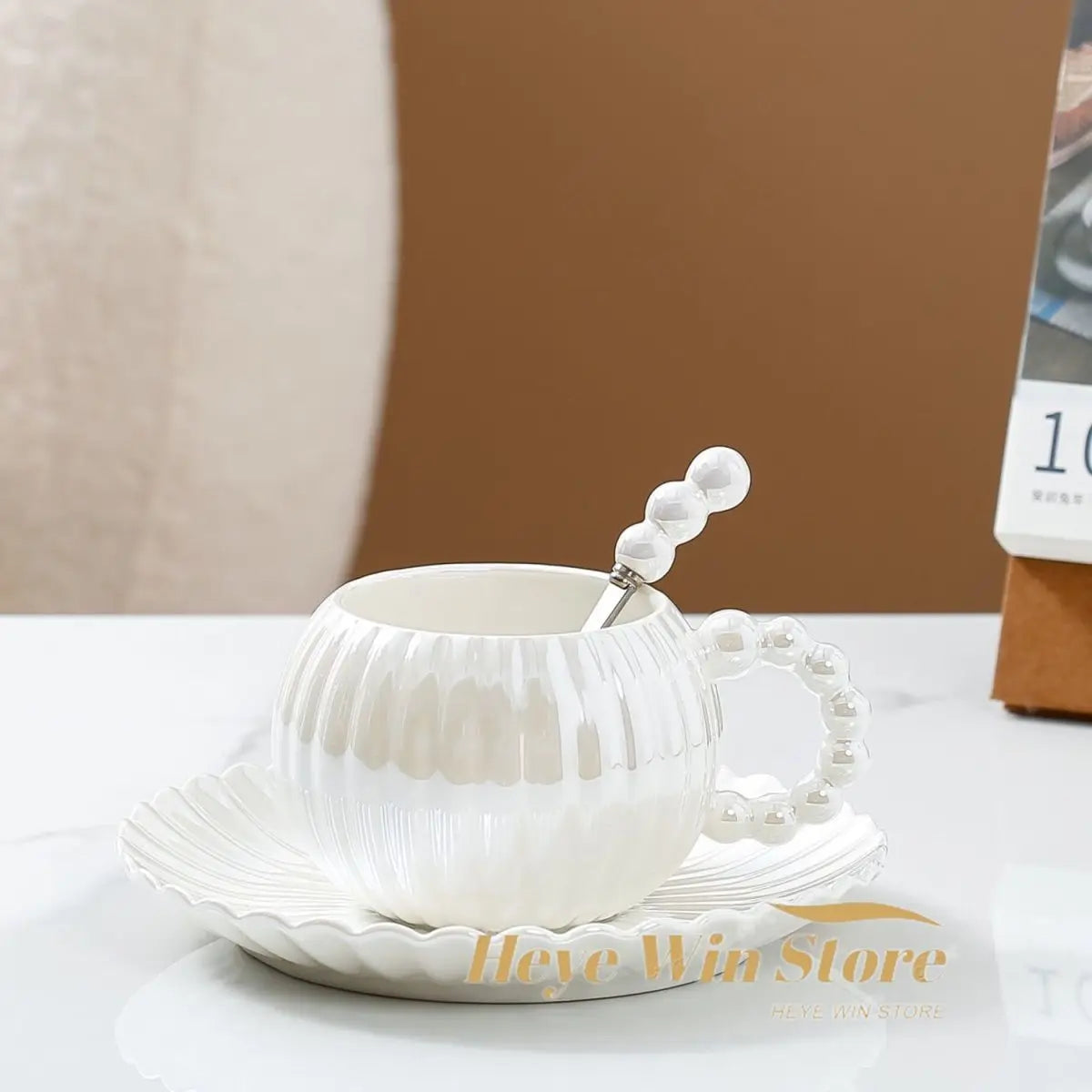 Light Luxury High Aesthetic Pearl Glazed Coffee Cup and Plate Set European Ceramic Afternoon Tea Cup Plate with Spoon Home Use.