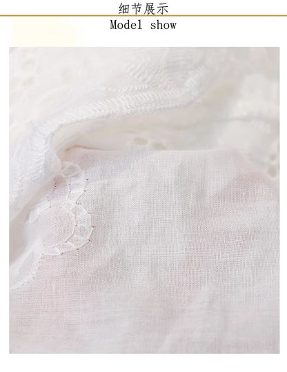 2024 frühling Sommer Kurzes Kleid Einfarbig Baumwolle Lose Taille Weiß Spitze Pullover Urlaub Stil Kleid.