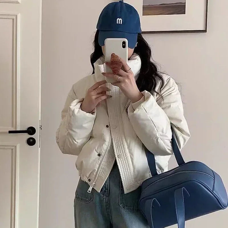 Winter Warme Dicke Parkas Frauen Neue Mode Lose Ernte Jacke Weibliche Schwarz Baumwolle Gepolsterte PU Leder Elegante Zipper Mantel Y2K Tops.