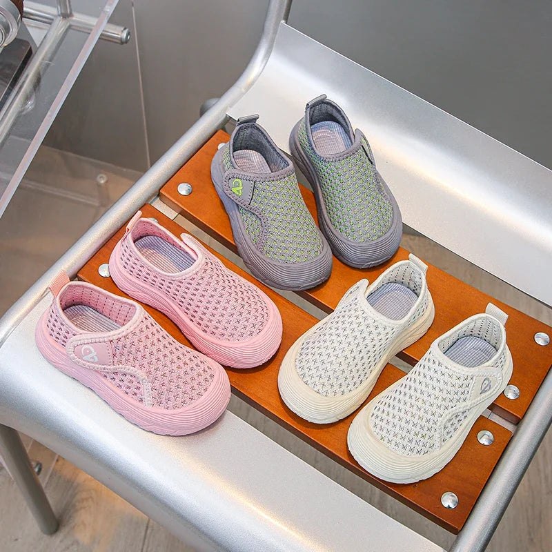 Students Casual Shoes Mesh Breathable Children Tennis Shoes Soft Bottom Comfortable 2025 New Fashion Kids Sports Shoes Non-slip.