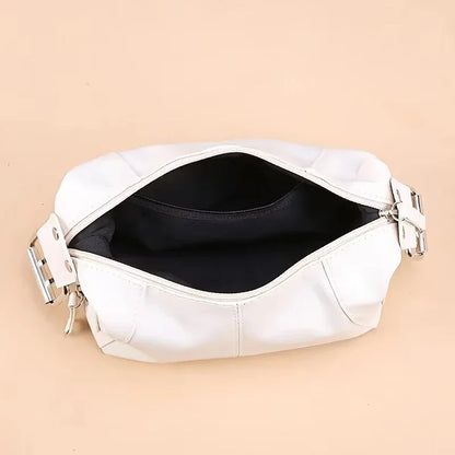 Underarm bag cool pull girl niche design shoulder bag retro leather zipper handbag.
