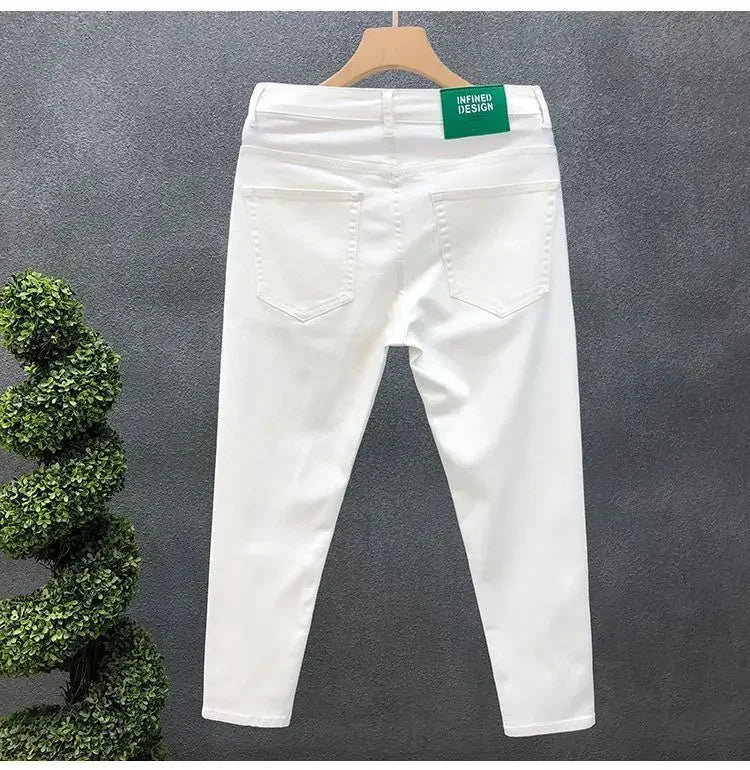 High-End Slim Fit Black White Men's Jeans Elastic Straight Leg Summer Thin Denim Casual Fashion Brand AE Stock Origin China.