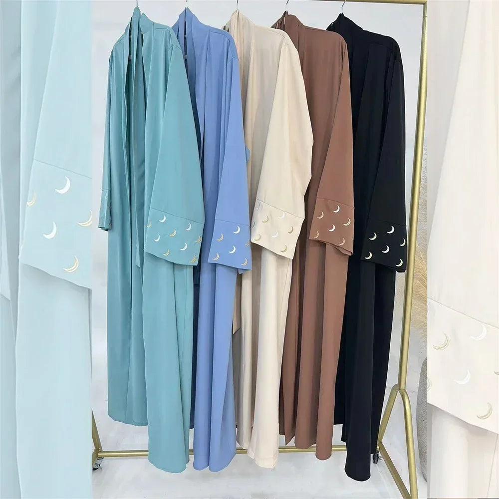 Women Dress Soft Nida Nursing Mother Abaya with Side Zip Front Islamic Clothing Puff Sleeves Breastfeeding Abaya Modest Dresses.