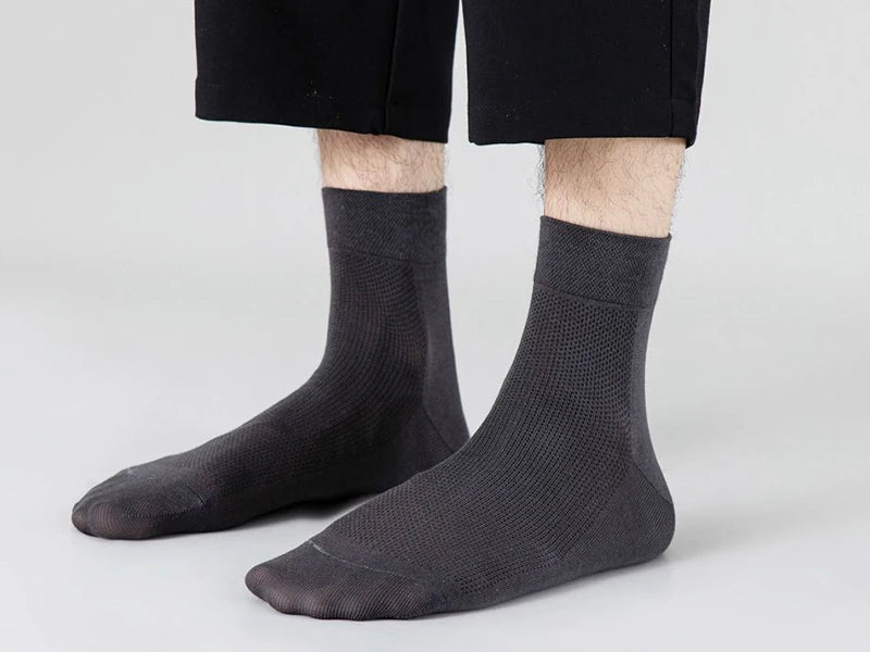 10 Pair Men's Summer Mesh Bamboo Fiber Socks Fashionable Breathable Business Socks Suitable For Sweaty Feet Casual Socks.