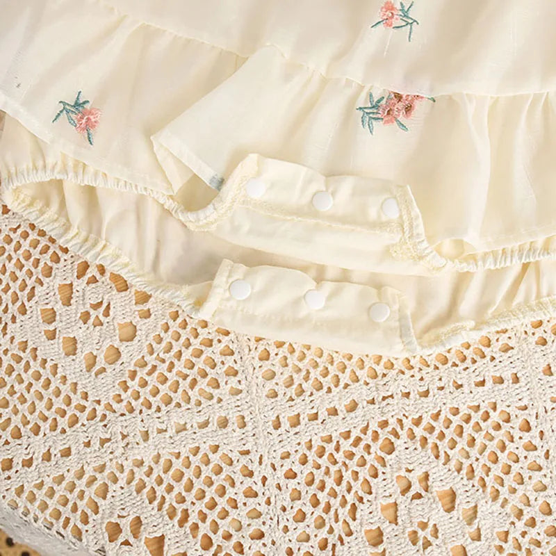 2024 Baby Mädchen Sommer Kleidung Schöne Blumen Hosenträger Body mit Hut Neugeborenen Prinzessin Kleid Infant Outdoor Ein Stück.