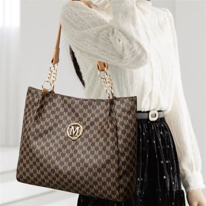Vintage Geometric Tote Bag Synthetic Leather Letter "M" Design for Women Handbag Shoulder Bag Large Capacity Shopping Travel Bag.
