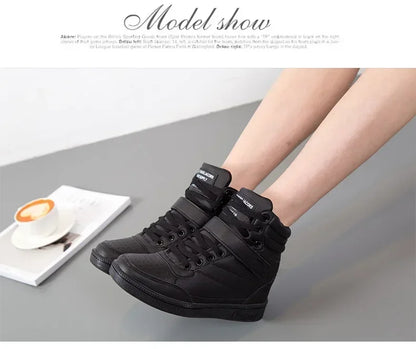 Designer Woman Breathable High Top Black White Boots Women Casual Sport Shoes Platform Hidden Increasing Sneakers Leather Shoe.