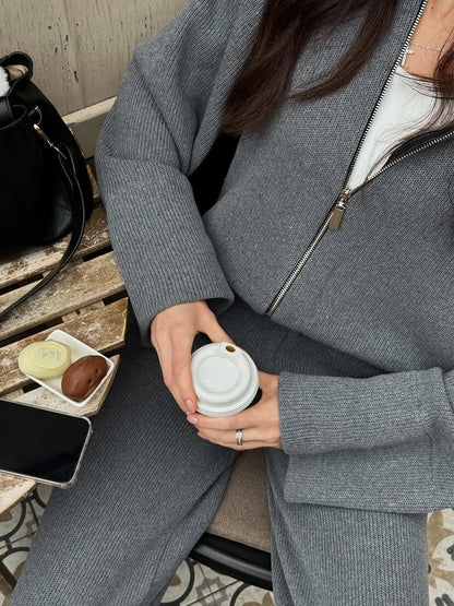 Knit Women 2 Piece Outfit Round Neck Zipper Loose Cuffs Cropped Coat For Lady Sporty Elatic Waist Autumn Female Wide Leg Pants.