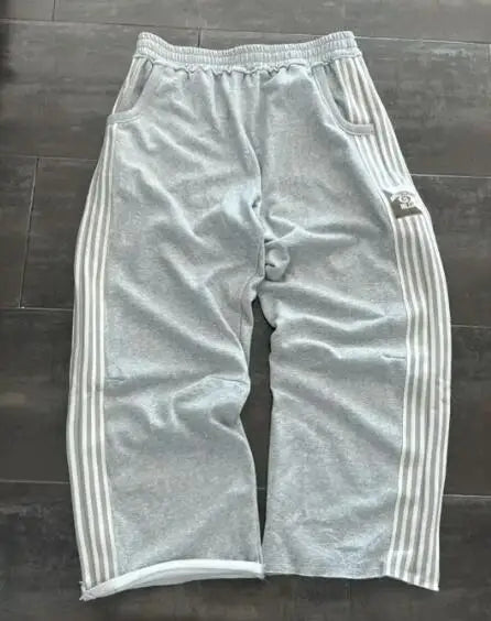 Men and women suits embroidered hoodies loose zipper cardigan personality long-sleeved pants street wear hot sale.