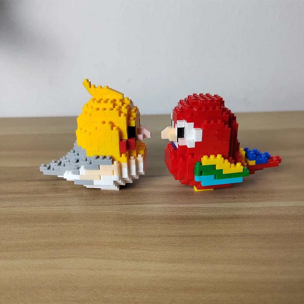 KNEW BUILT Colorful Parrot Micro Mini Building Blocks Assembly Toys 3D Model Bricks for Birds Funs Hands-on Ability Gift.