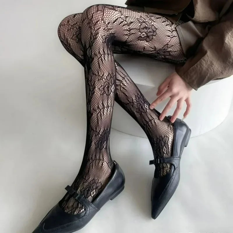 Classic Lolita Hollowed Out Lace Mesh Stockings Bottomed Pantyhose Japanese Lolita Retro Floral Rattan White Hosiery Hot Tights