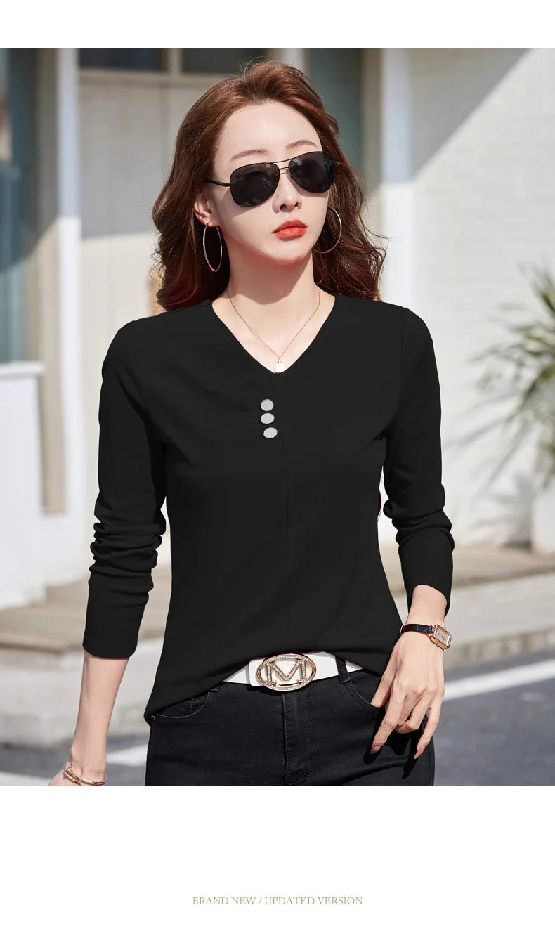 Wine red pure cotton long sleeved t-shirt for women's spring and autumn new style V-neck fashionable casual plus size loose top