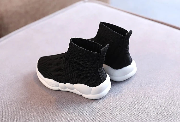 Kids Sock Shoes Knitted Fashion High Top Sneakers for Boys Girls Casual Sport Sock Sneakers 2-6 Years Children Tennis Shoes.
