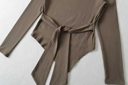 Sexy Long Sleeve T-Shirt Women's Waist Cinched Shoulder Bared Strap Design Autumn 2025 Irregular Halter Neck Top for Trendy Girl.