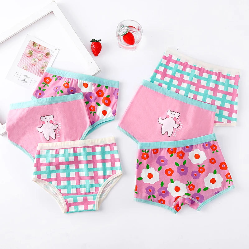 3Pcs/lot Kids Panties 7 Collections Chirdren's Underwear Lovely Girls Briefs Floral Grid Cute Pants Baby Dots Cotton Underpants.