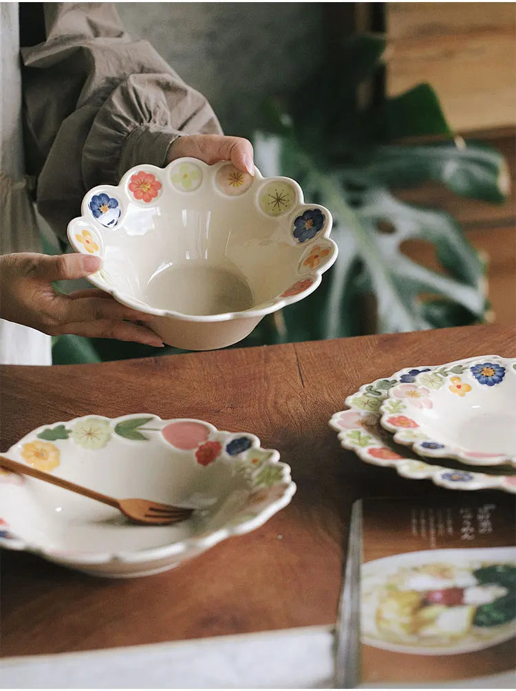 Floral Embossed Rim Soup Dessert Plate - Elegant Ceramic Appetizer Dish for Breakfast, Cafe Dining, Home Kitchen Tableware Set.