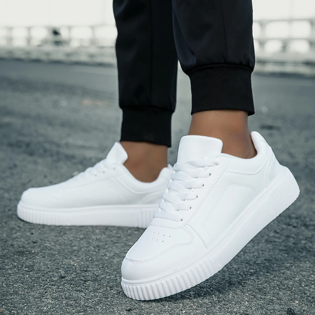 YRZL Womens Sneakers Autumn White Shoes Lightweight Thick Sole Non Slip Skatebaord Shoes Unisex Casual Sports Shoes for Man.