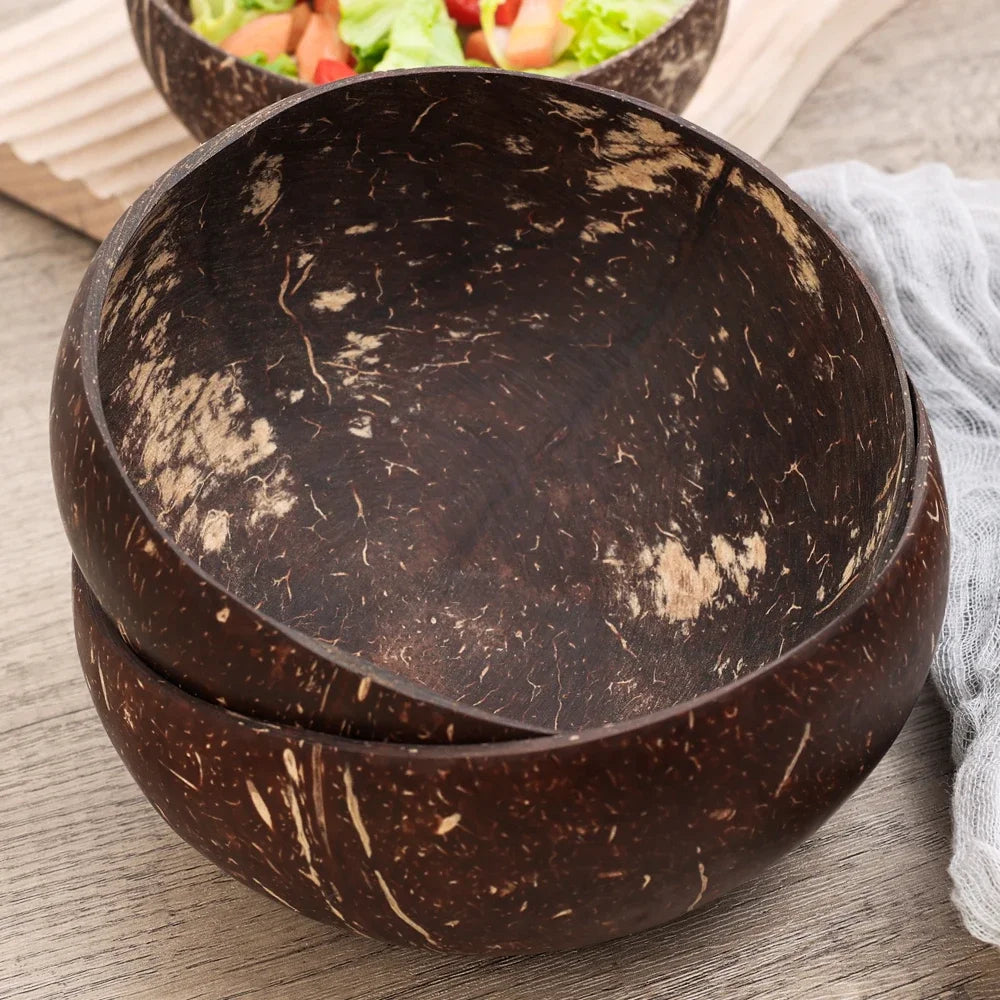 Wholesale Natural Coconut Bowls For Serving Dishes Salad Oatmeal Yogurt Reusable Wooden Coconut Shell Bowl Kitchen Tableware Set.