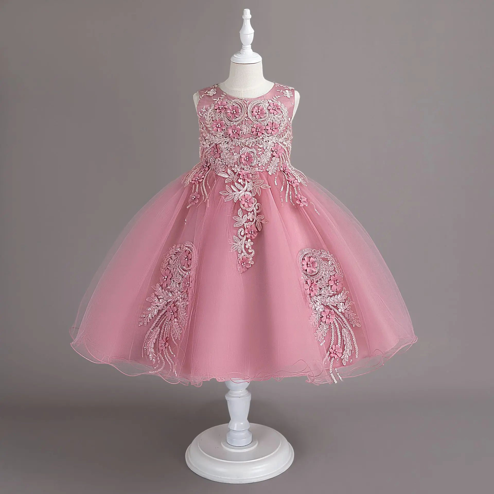 Neue Kinder kleid Spitze Blume Hochzeits kleid weibliche Klavier Performance Kleid Halloween Leistung kurze Mädchen Kleidung.