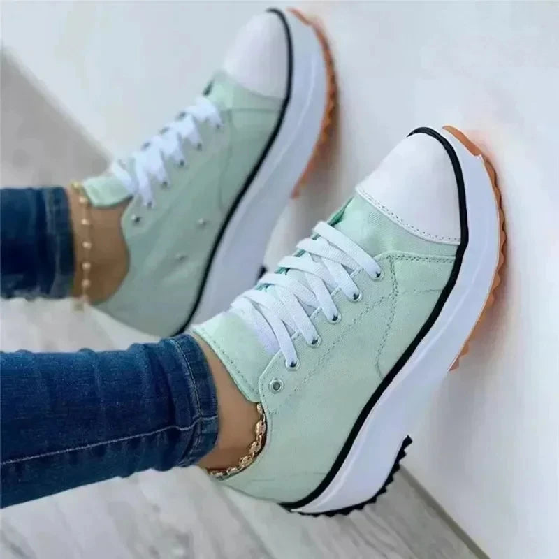 Shoes for Women Classic White Canvas Sneakers Fashion Platform Women Casual shoes High Quality Lace-Up Feamle Tennis Shoes 35-43.