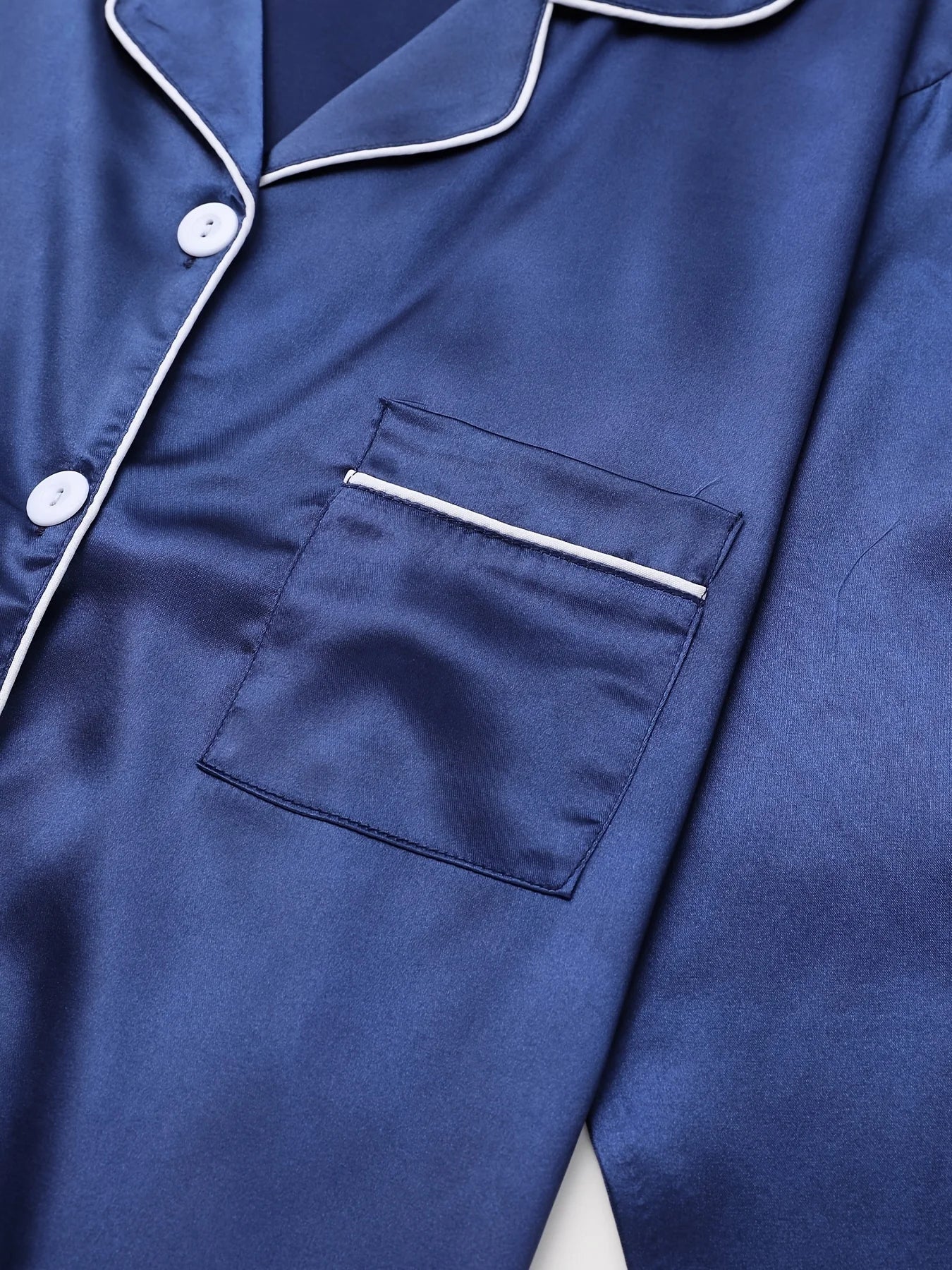 Solides Pyjama-Set mit langen Ärmeln, Knopfleiste, Revers, Oberteil und Hose, Pyjama-Set, Damen-Nachtwäsche und Loungewear