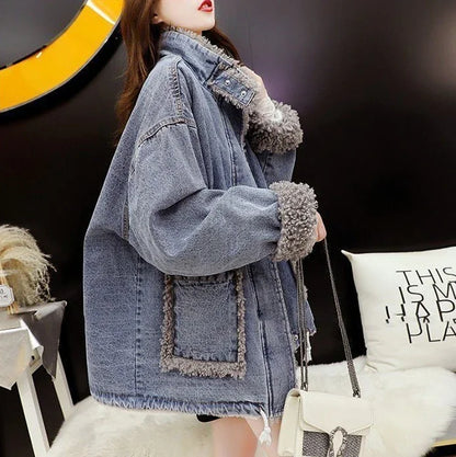 Lässige Damen-Jeansmäntel 2025, Neuheiten, warmer Winter, kalte Damen-Jeansjacken, kostengünstige koreanische Bewertungen, viele Kleidungsmodelle.