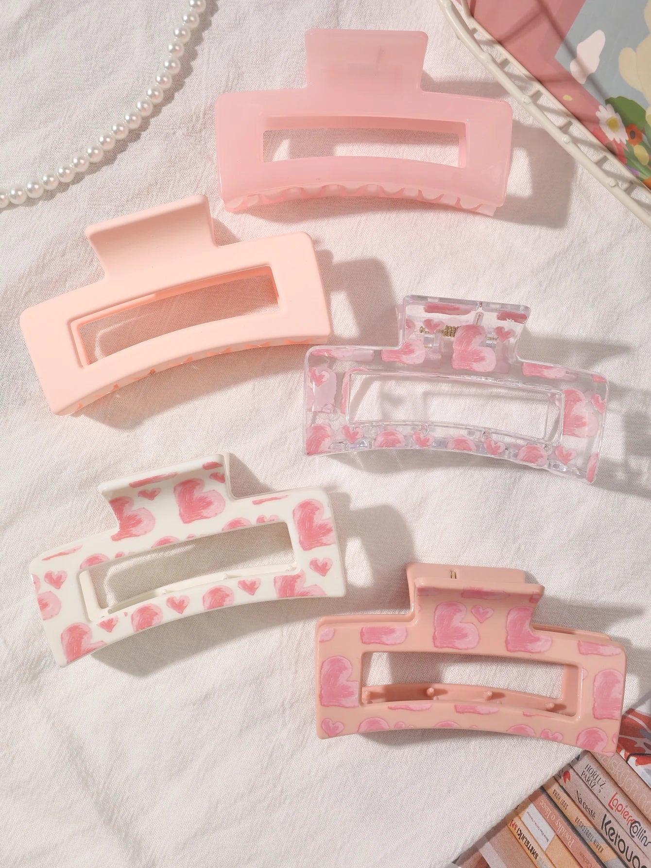 3 Pcs Frosted Cream Color Transparent Fruit Shark Scratch Clip-ins Style Back of Head Premium Wind Plate Women Hair Accessories.