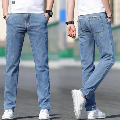 2025 sommer Neue männer Lose Grau Jeans Mode Lässig Stretch Gerade bein Denim Hosen Männlich Hellblau männer Hosen.