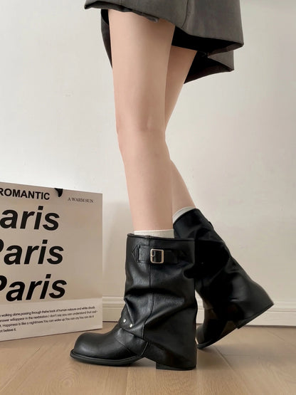 Winter Pleated Women Western Ankle Boots Fashion Rivet Belt Buckle Shoes Ladies Concise Vintage Thick Heel Short Booties.