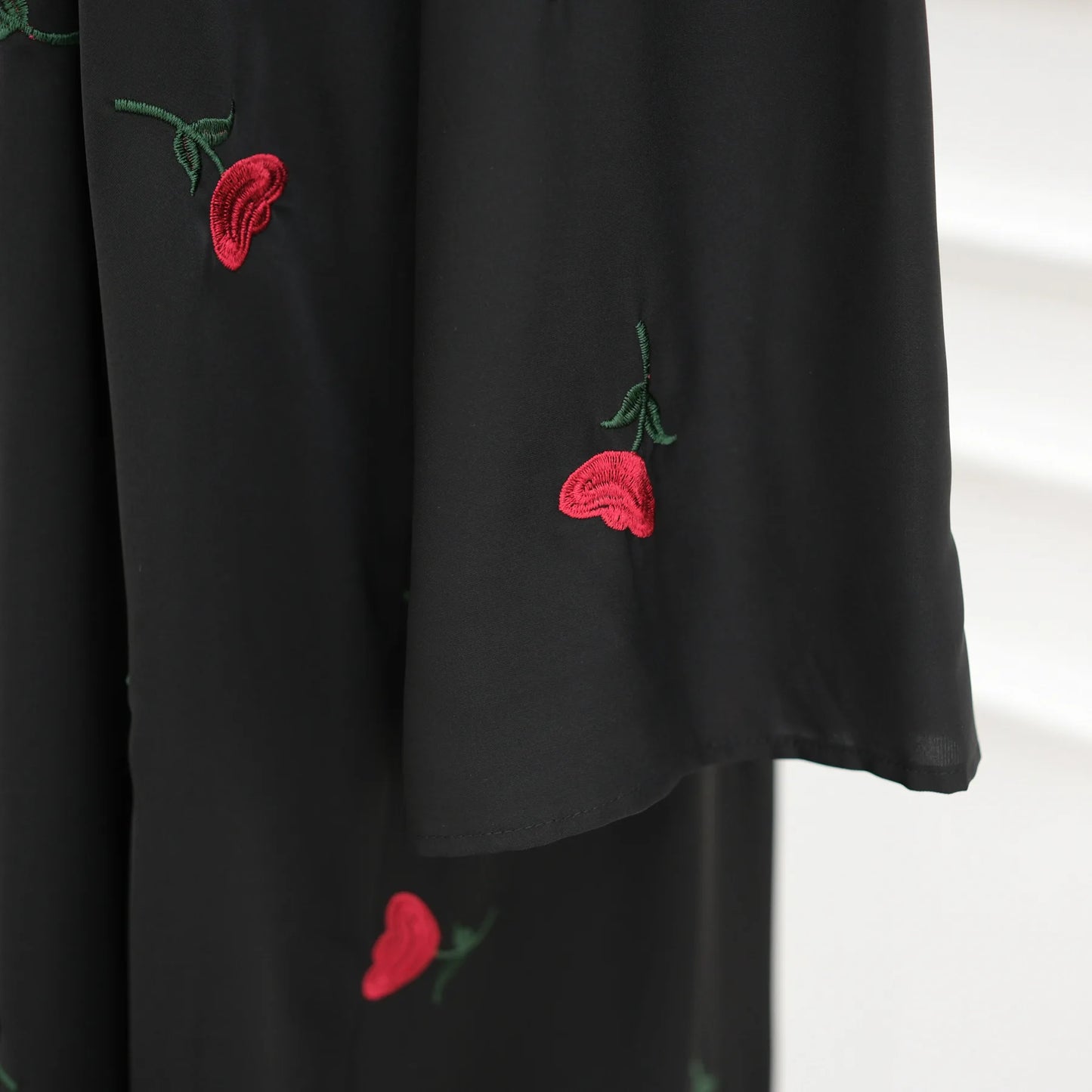 Eid 2025 New Embroideried Abaya Kimono Dubai Luxury Cardigan Muslim Party Kaftan Robe Abayas for Women Turkish Islamic Clothing