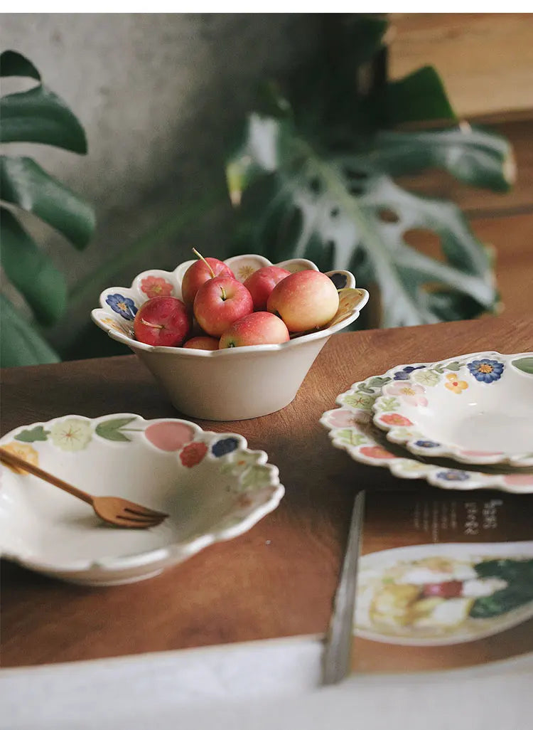 Floral Embossed Rim Soup Dessert Plate - Elegant Ceramic Appetizer Dish for Breakfast, Cafe Dining, Home Kitchen Tableware Set.