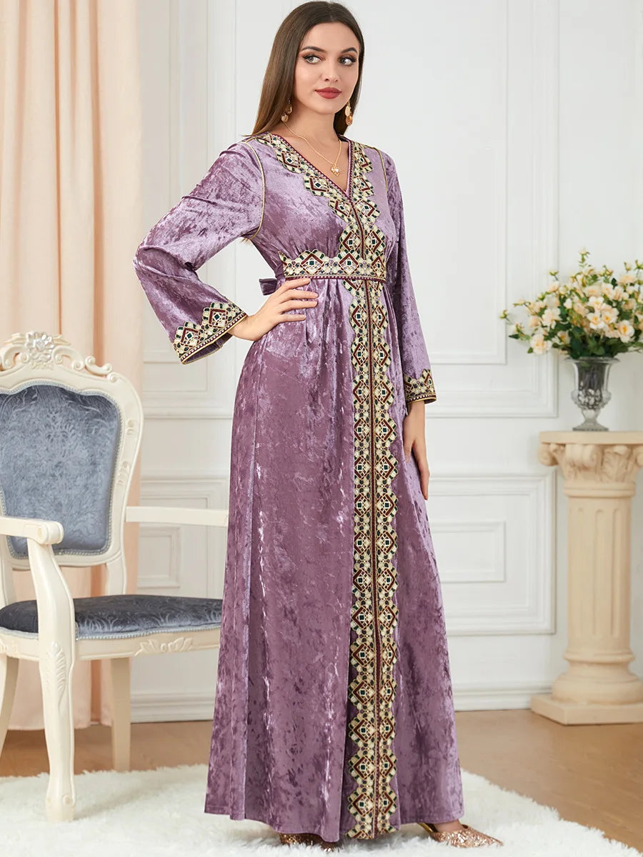 Dubai Velvet Muslim Dress Women Kimono Jubah Long Robe Abaya Hijab Dresses Islamic Clothing Turkey Arabic Dress Moroccan Kaftan.