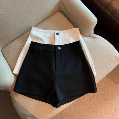 High-waisted Slimming A- line Tight Black Shorts For Women 2024 Spring Korean Style Elastic Hot Pants High Elasticity.