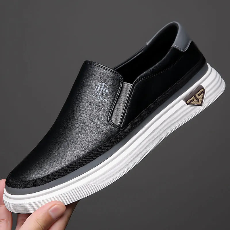 New 2025 Men's Genuine Leather Casual Sneakers Spring Summer Fashion Slip-On White Shoes Soft Sole Comfortable for Everyday Wear.
