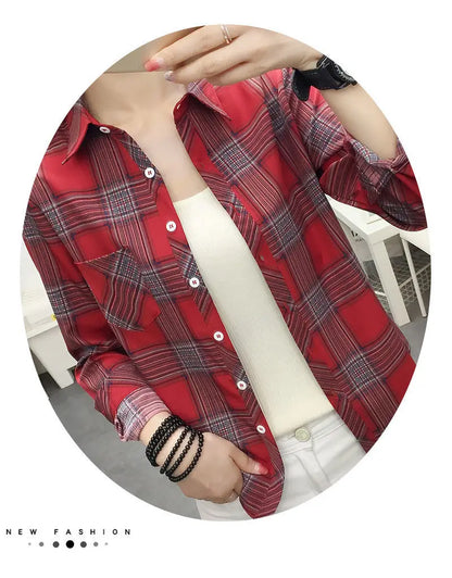 2024Spring and Autumn New College Style Women's Long sleeved Bottom Top Cardigan Long sleeved Fashion Plaid Shirt.