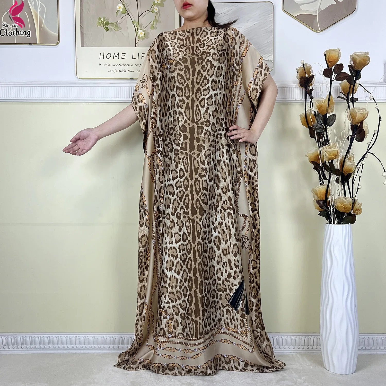 2025 New Beach Party Dress Soft Silk Fabric Loose Short Sleeve Dubai Women Vacation Dress African Abaya Islam Lady Casual Dress.