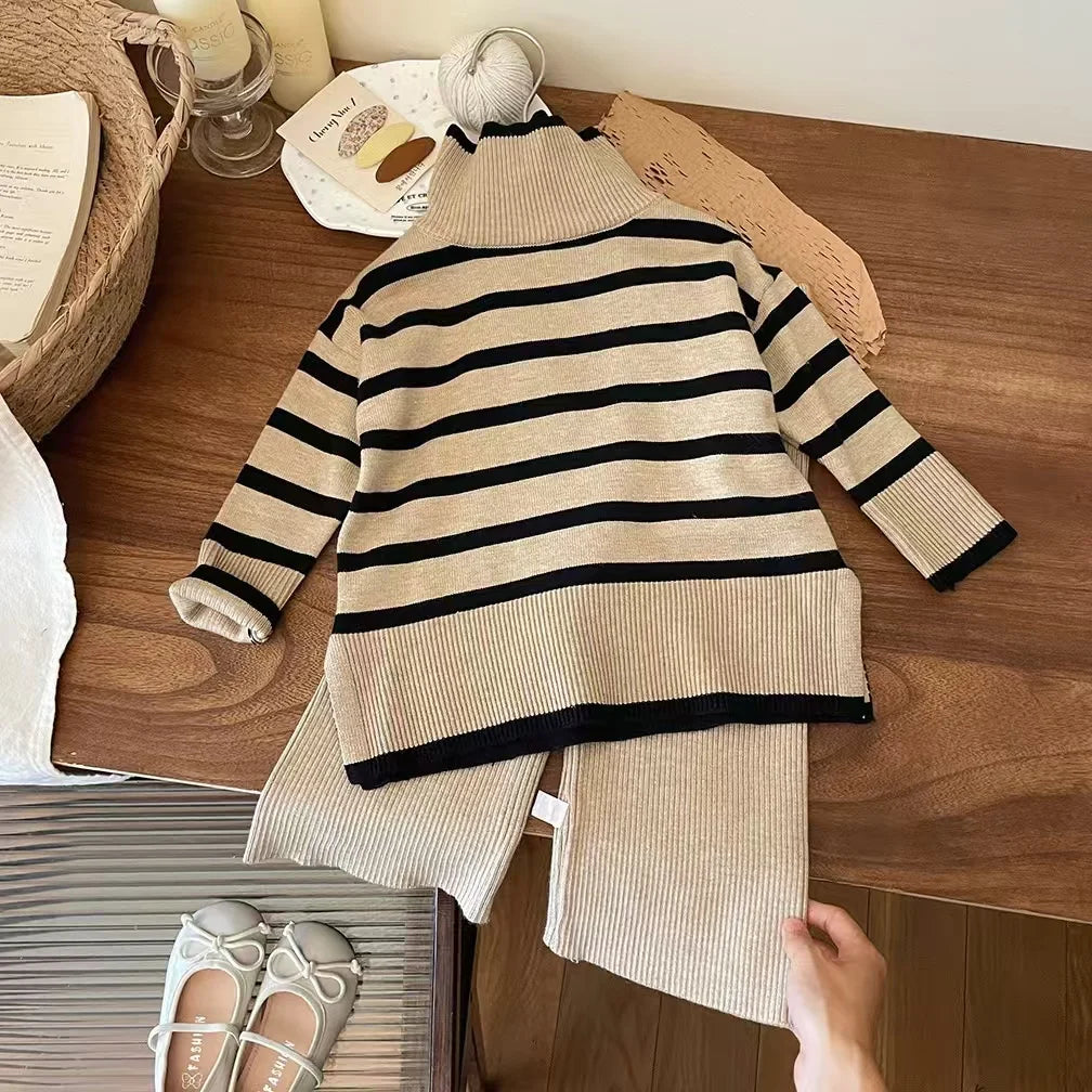 Girls' Autumn/Winter High Collar Sweater Set 2025 New Style Female Baby's Stylish Knitted Sweater Wide Leg Pants Two Piece Set.