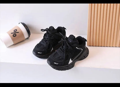 Kids Casual Sports Shoes with Thick Soles Boys Girls Fashion Versatile Sneakers 2024 New Children Mesh Breathable Running Shoes.