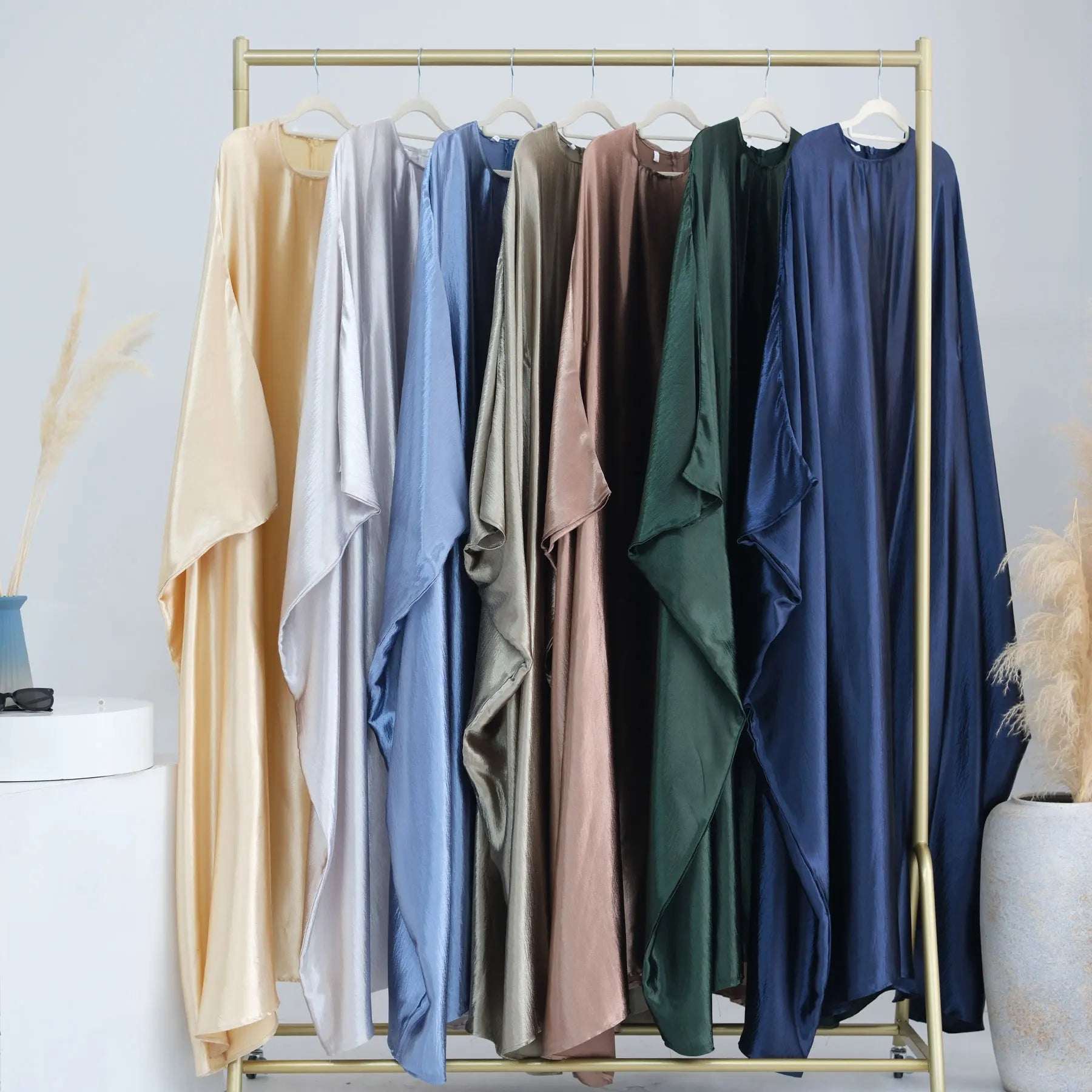 Batwing Satin Shimmer Abaya Damen Dubai Luxury Islam Muslim Kaftan Dress Women Kebaya Vestidos Djellaba Robe Femme Musulmane.