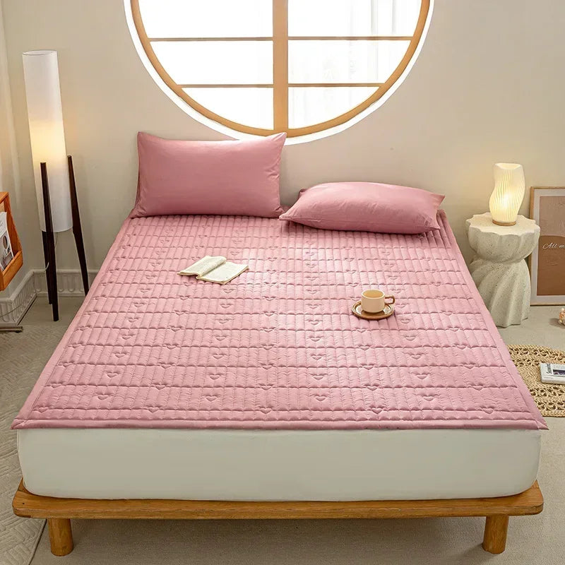 Washed cotton quilted thicken mattress pink romance heart sleeping mat 150cm bed sheet bed protection pad queen king size.
