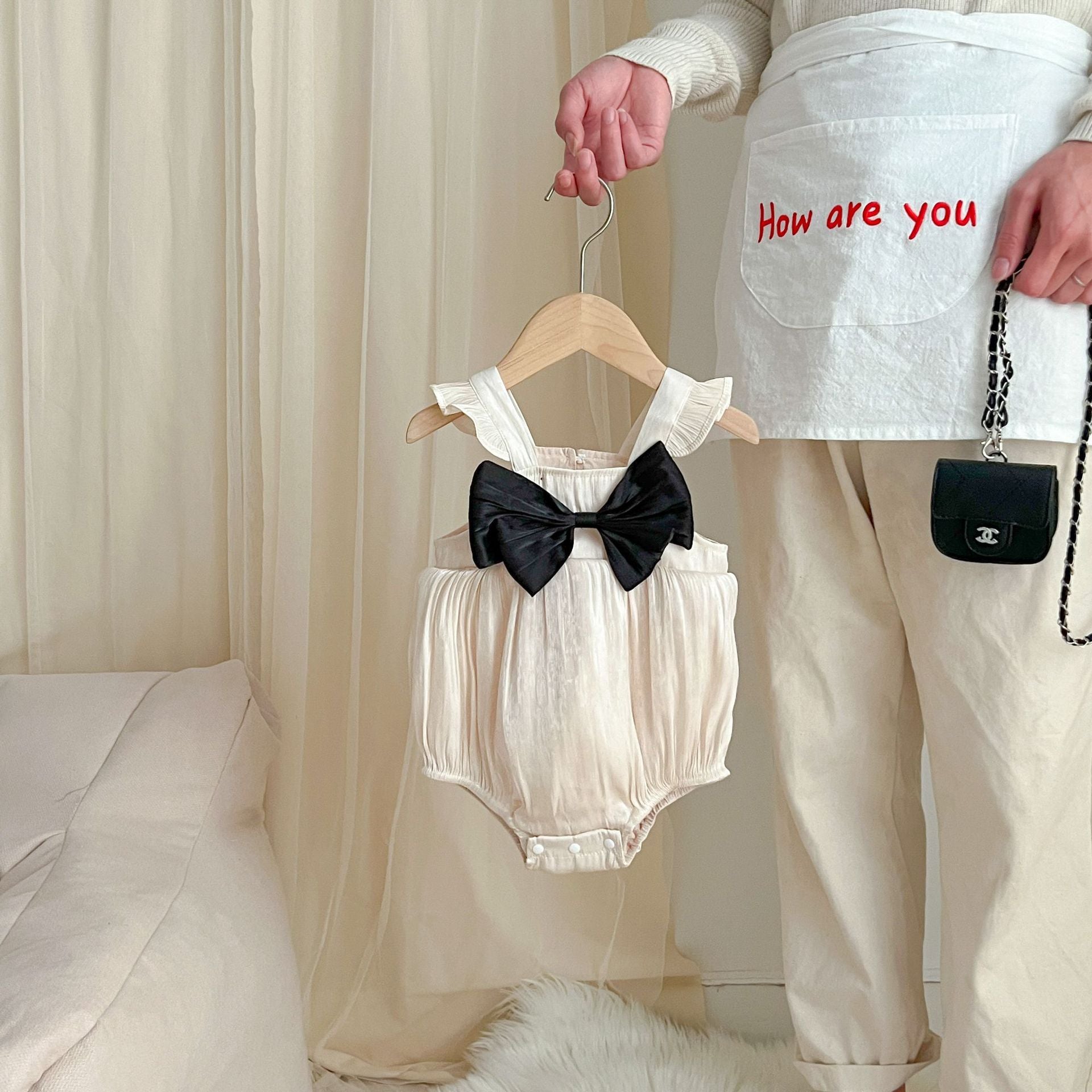 Neu im Sommer Neugeborene Baby Prinzessin süße Kleidung Sling Kleider Schleife Shorts solide Weste Body Kurzarm Kleid Kinder.